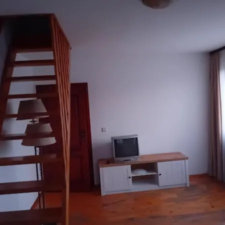 къща гергана Guest house Dobrinishte